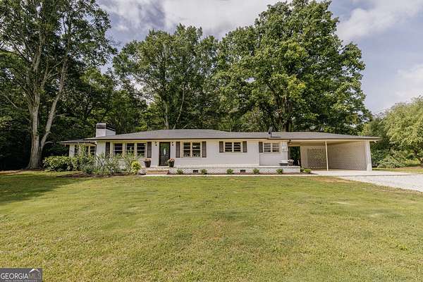 1.55 Acres of Land with Home for Sale in Statham, Georgia
