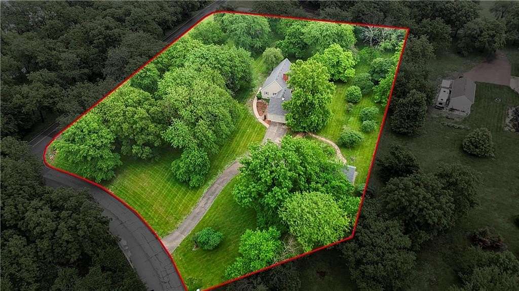 3 Acres of Land with Home for Sale in Greenwood, Missouri