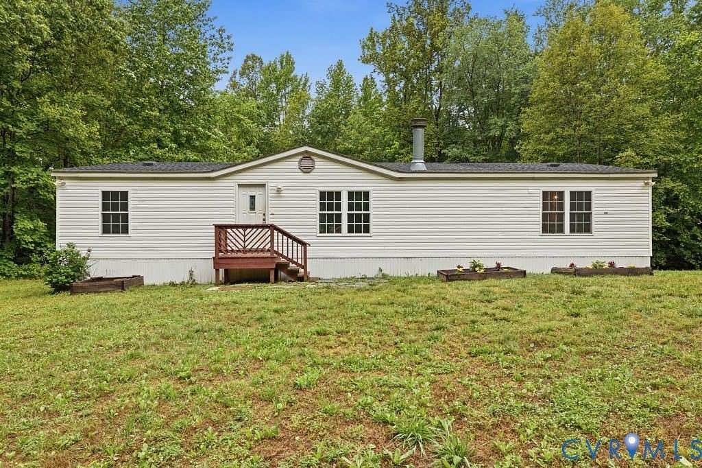 2 Acres of Land with Home for Sale in Cumberland, Virginia