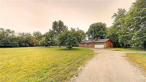 2.2 Acres of Land with Home for Sale in Sheldon, Missouri