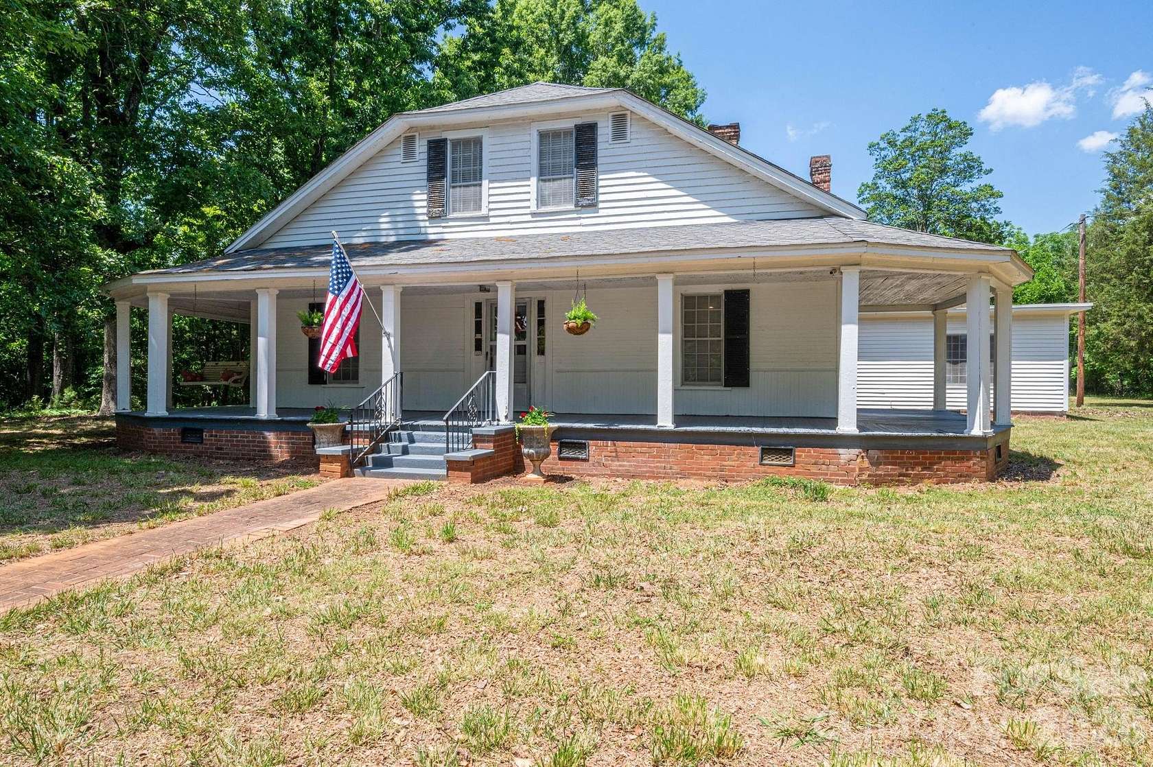 4.5 Acres of Land with Home for Sale in Kings Mountain, North Carolina