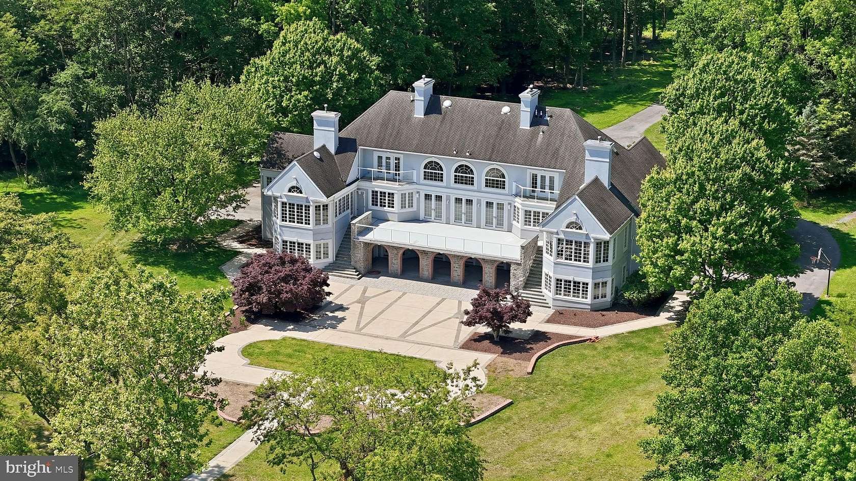 7.59 Acres of Land with Home for Sale in Annapolis, Maryland