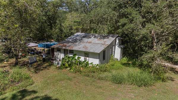 14 Acres of Land with Home for Sale in Gainesville, Florida