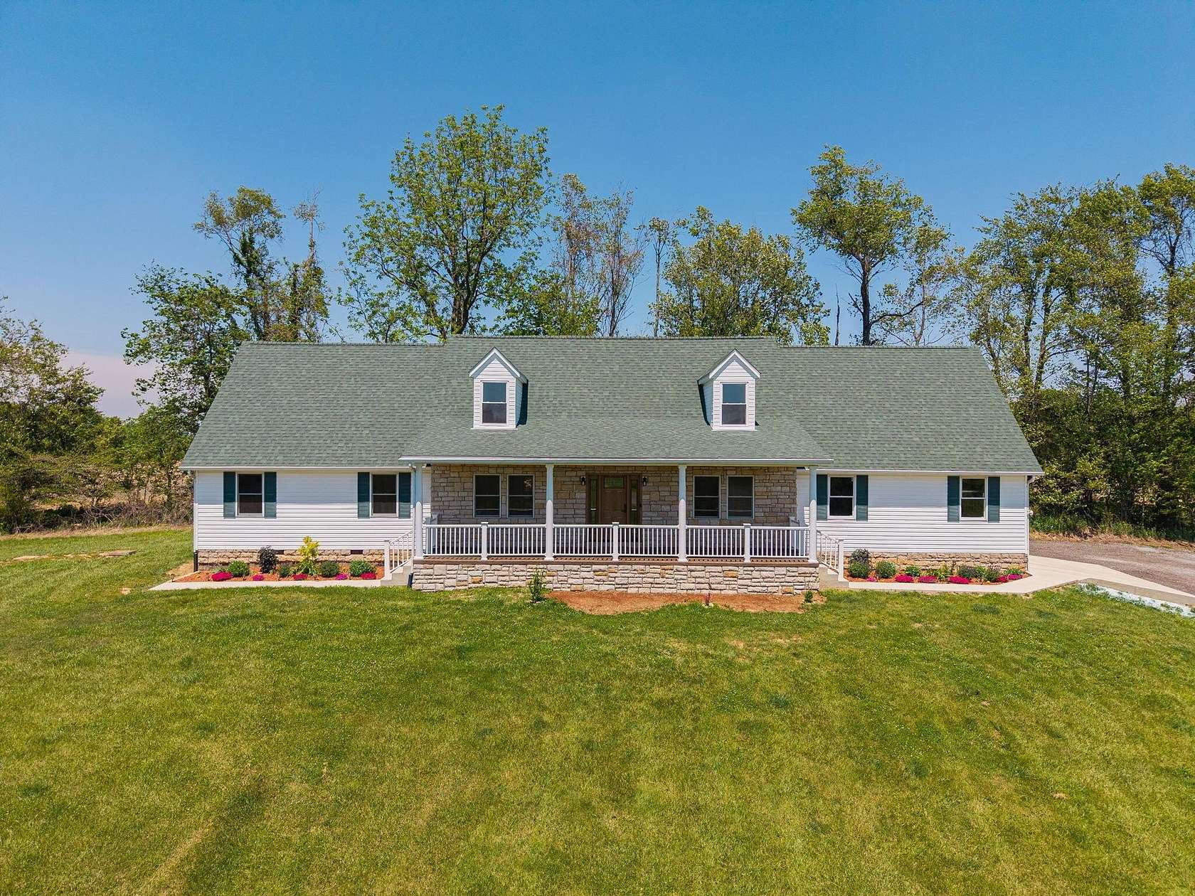7.6 Acres of Land with Home for Sale in Marengo, Ohio