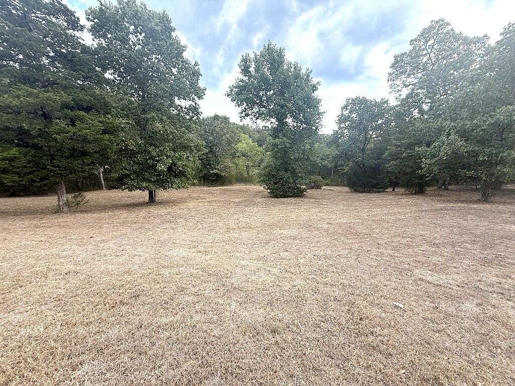 0.76 Acres of Residential Land for Sale in Saddlebrooke, Missouri
