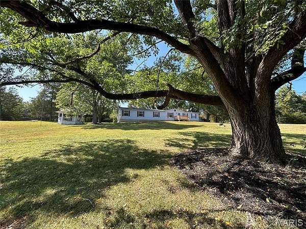 4 Acres of Land with Home for Sale in De Soto, Missouri