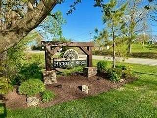 8 Acres of Residential Land for Sale in Reeds Spring, Missouri