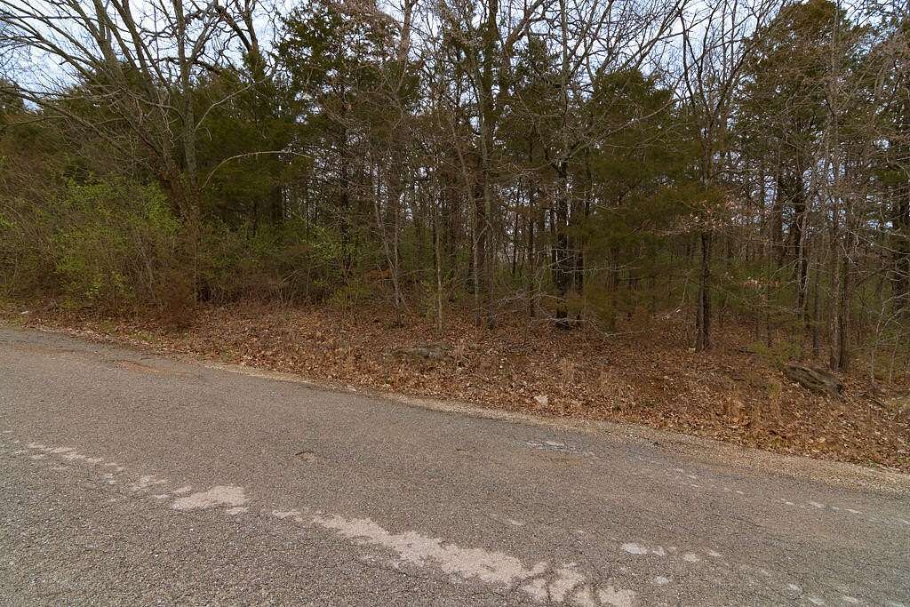 0.09 Acres of Residential Land for Sale in Merriam Woods, Missouri