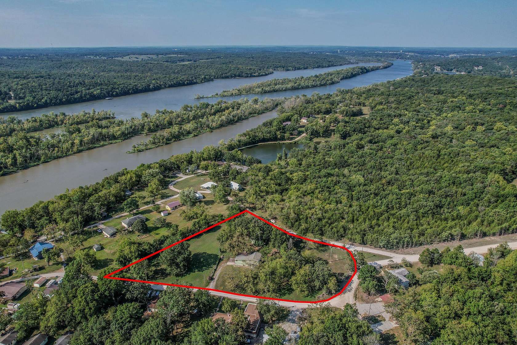 2 Acres of Land with Home for Sale in Warsaw, Missouri
