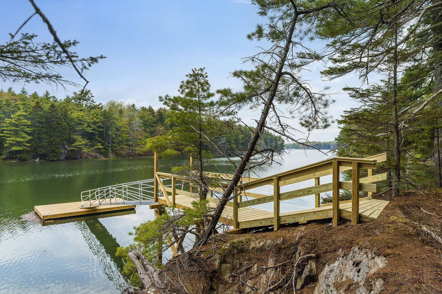 1.67 Acres of Land with Home for Sale in Harpswell Town, Maine