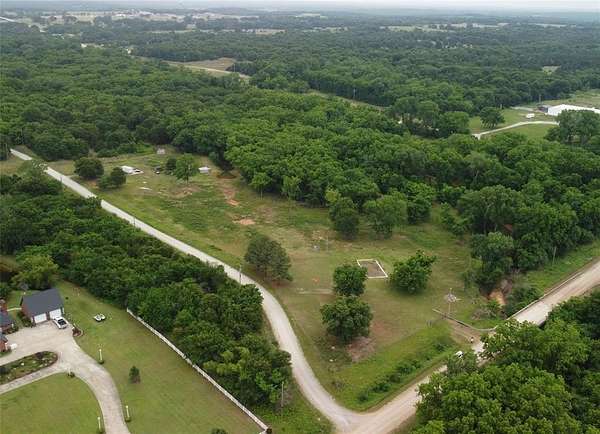 10 Acres of Recreational & Residential Land for Sale in Boley, Oklahoma