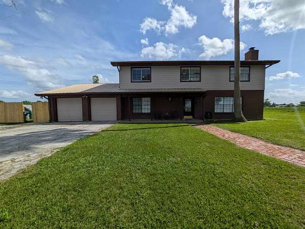 5.47 Acres of Land with Home for Sale in Raceland, Louisiana