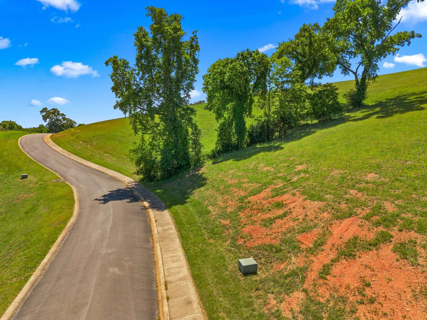0.68 Acres of Residential Land for Sale in Morristown, Tennessee
