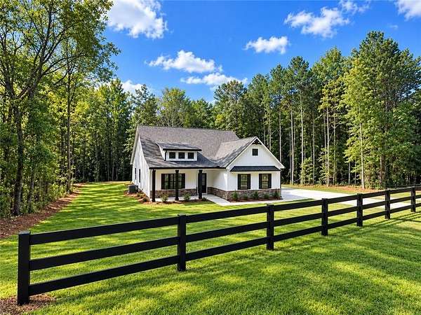 5 Acres of Land with Home for Sale in Silver Creek, Georgia