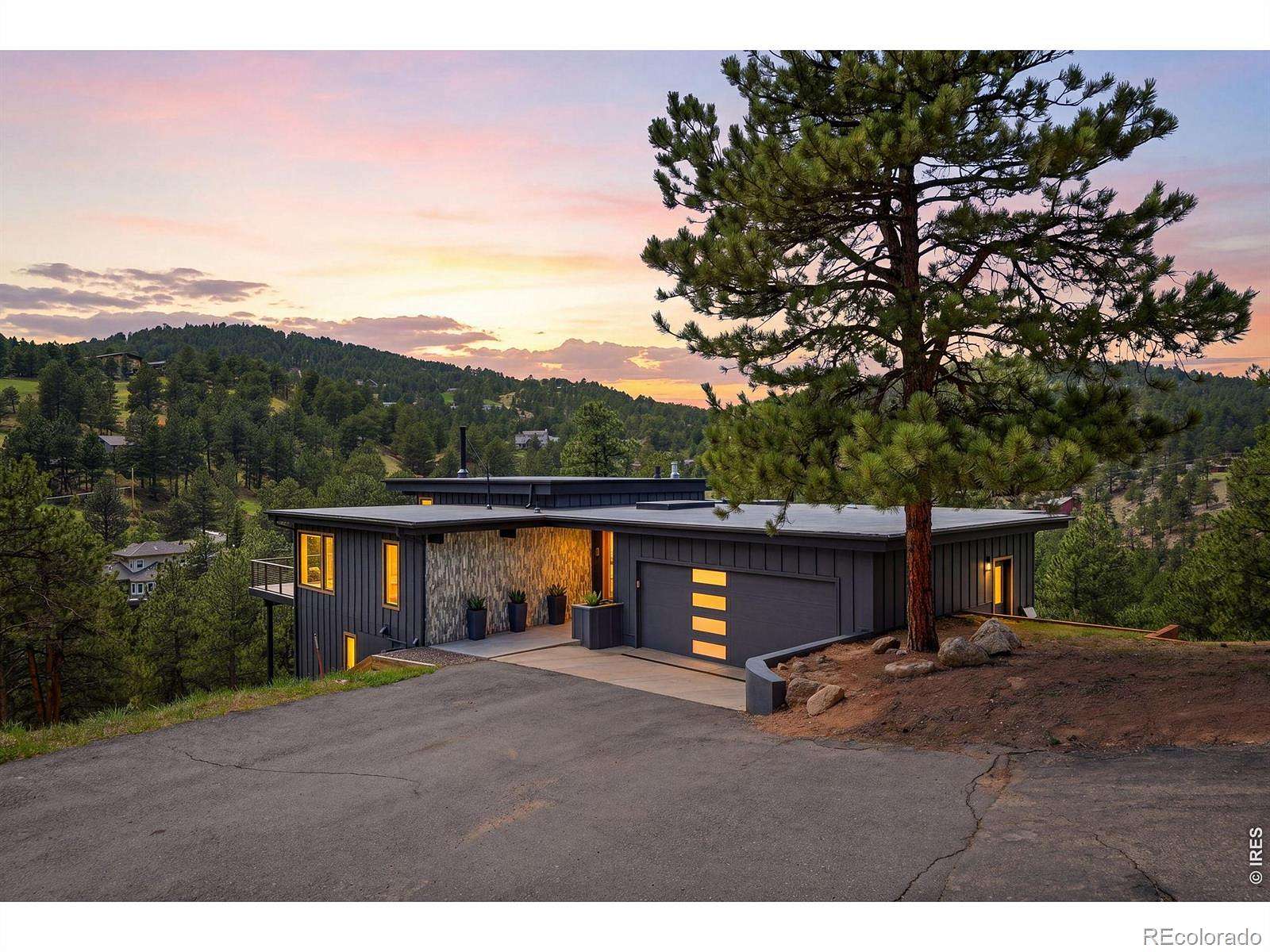 4.75 Acres of Land with Home for Sale in Boulder, Colorado