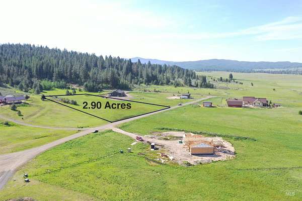 2.89 Acres of Residential Land for Sale in Donnelly, Idaho