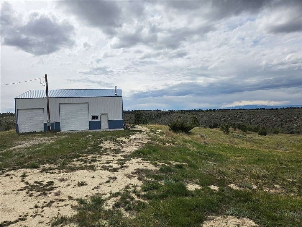 20 Acres of Land for Sale in Roundup, Montana