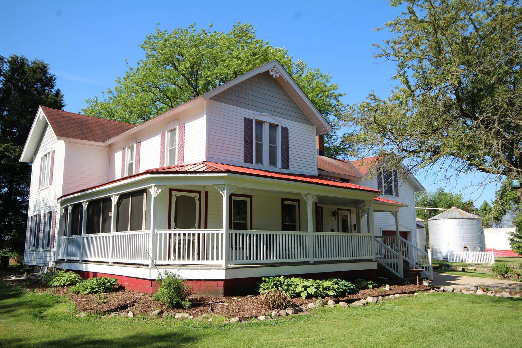 10 Acres of Land with Home for Sale in Vicksburg, Michigan