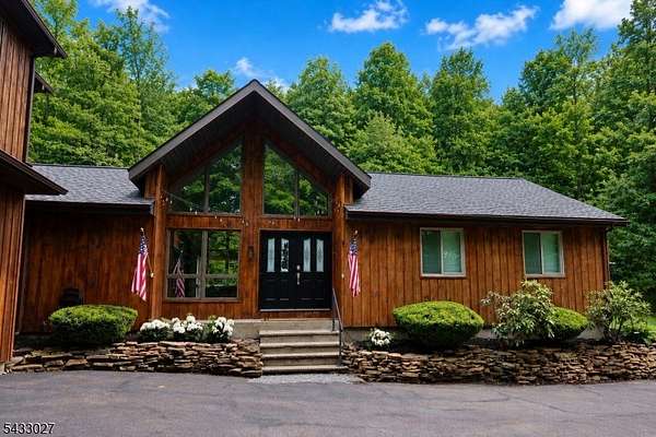 3.59 Acres of Land with Home for Sale in Hopatcong, New Jersey