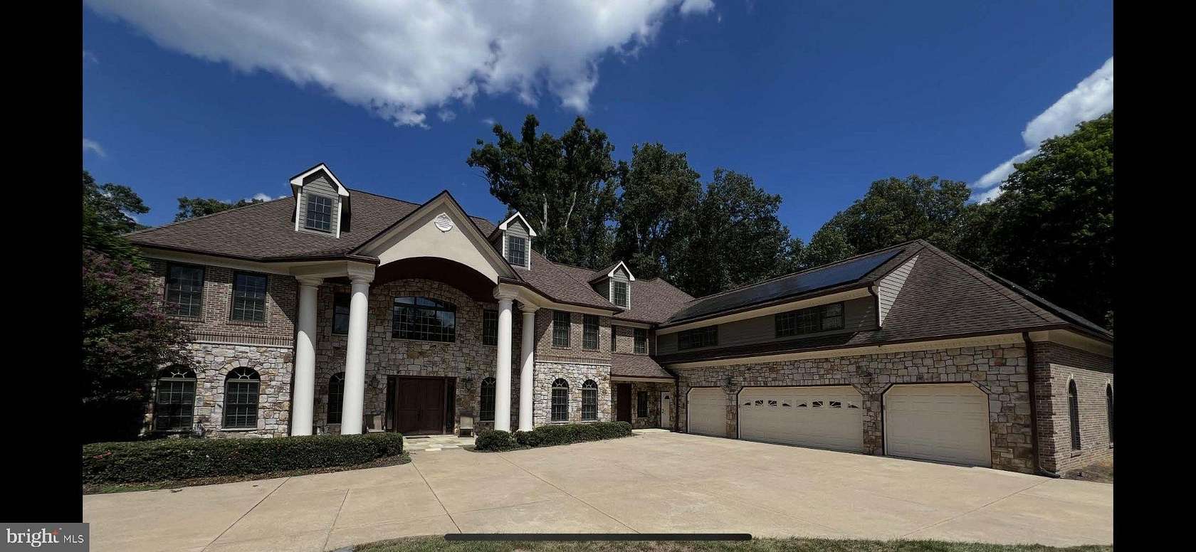 5 Acres of Land with Home for Sale in Clifton, Virginia