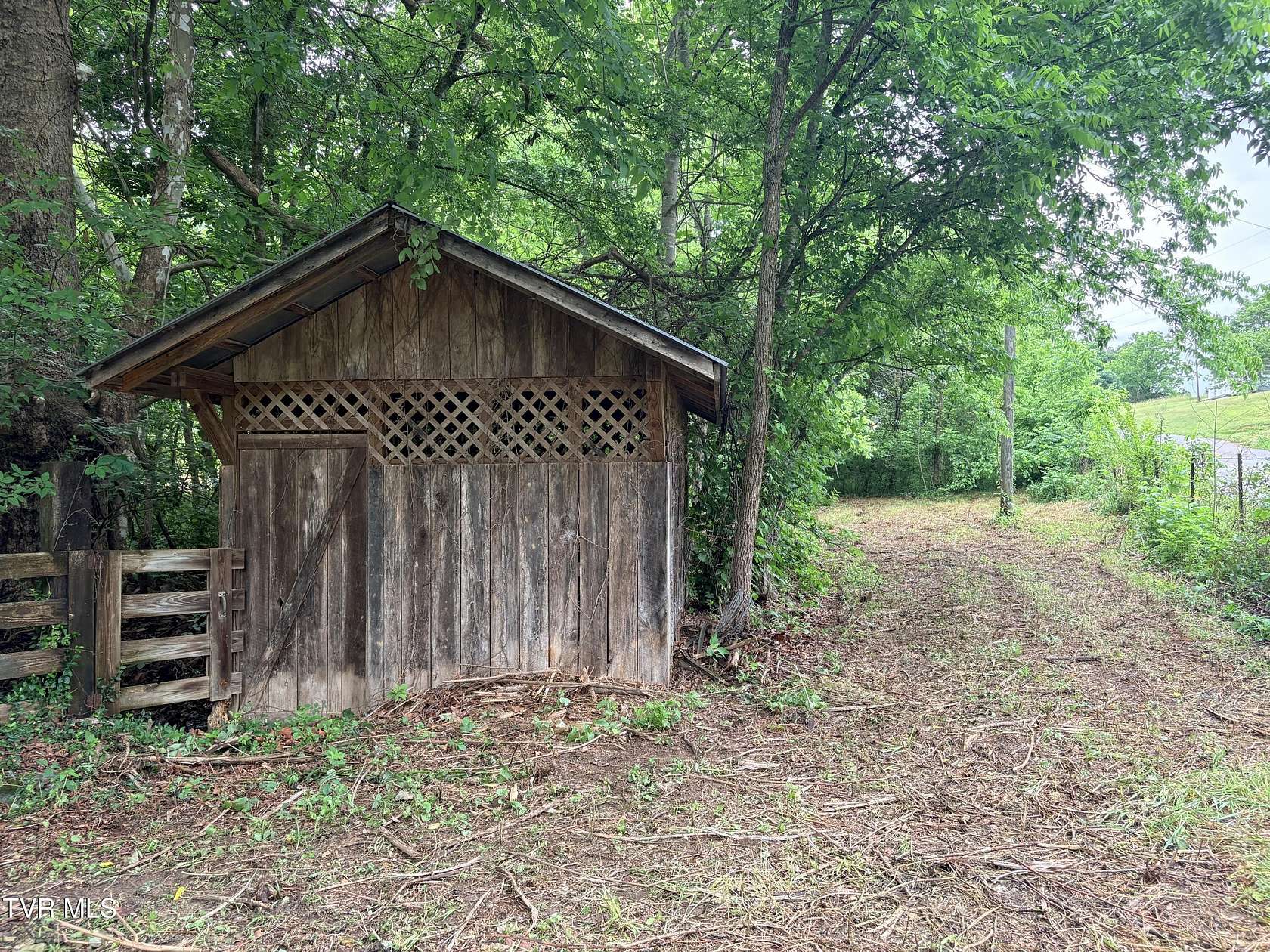26.8 Acres of Recreational & Residential Land for Sale in Mosheim, Tennessee