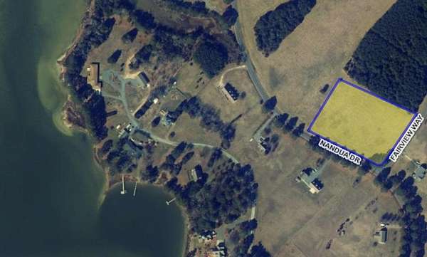 3 Acres of Residential Land for Sale in Painter, Virginia