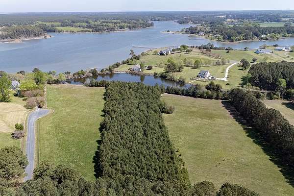 3.58 Acres of Residential Land for Sale in Painter, Virginia