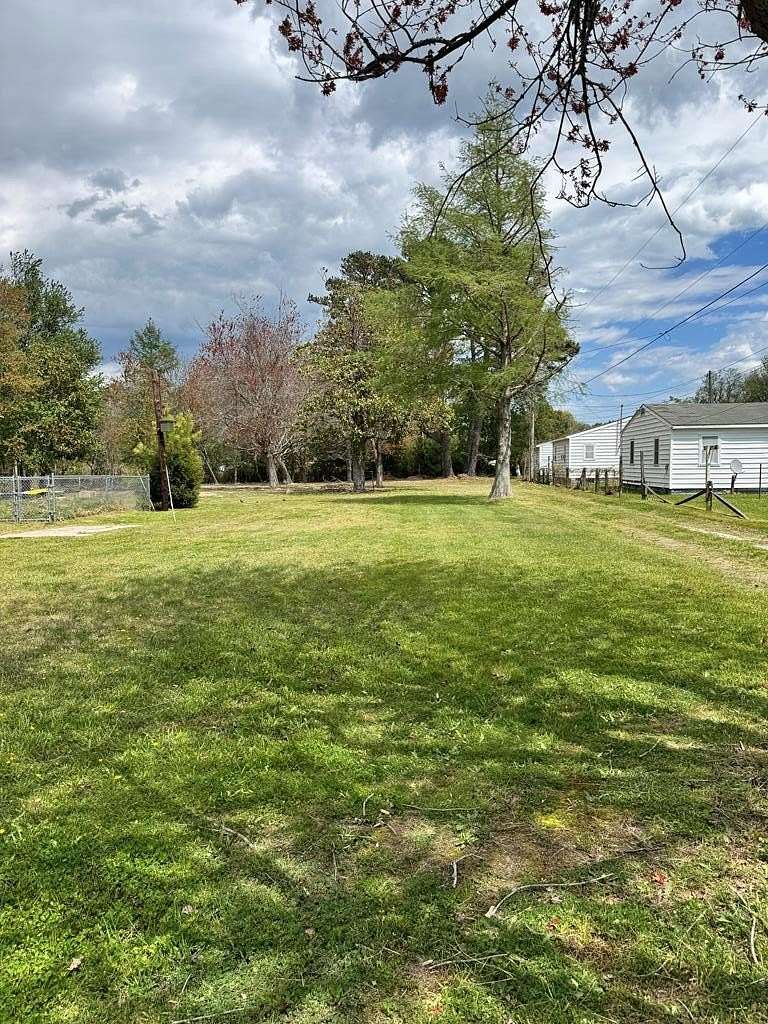 0.78 Acres of Mixed-Use Land for Sale in Chincoteague, Virginia