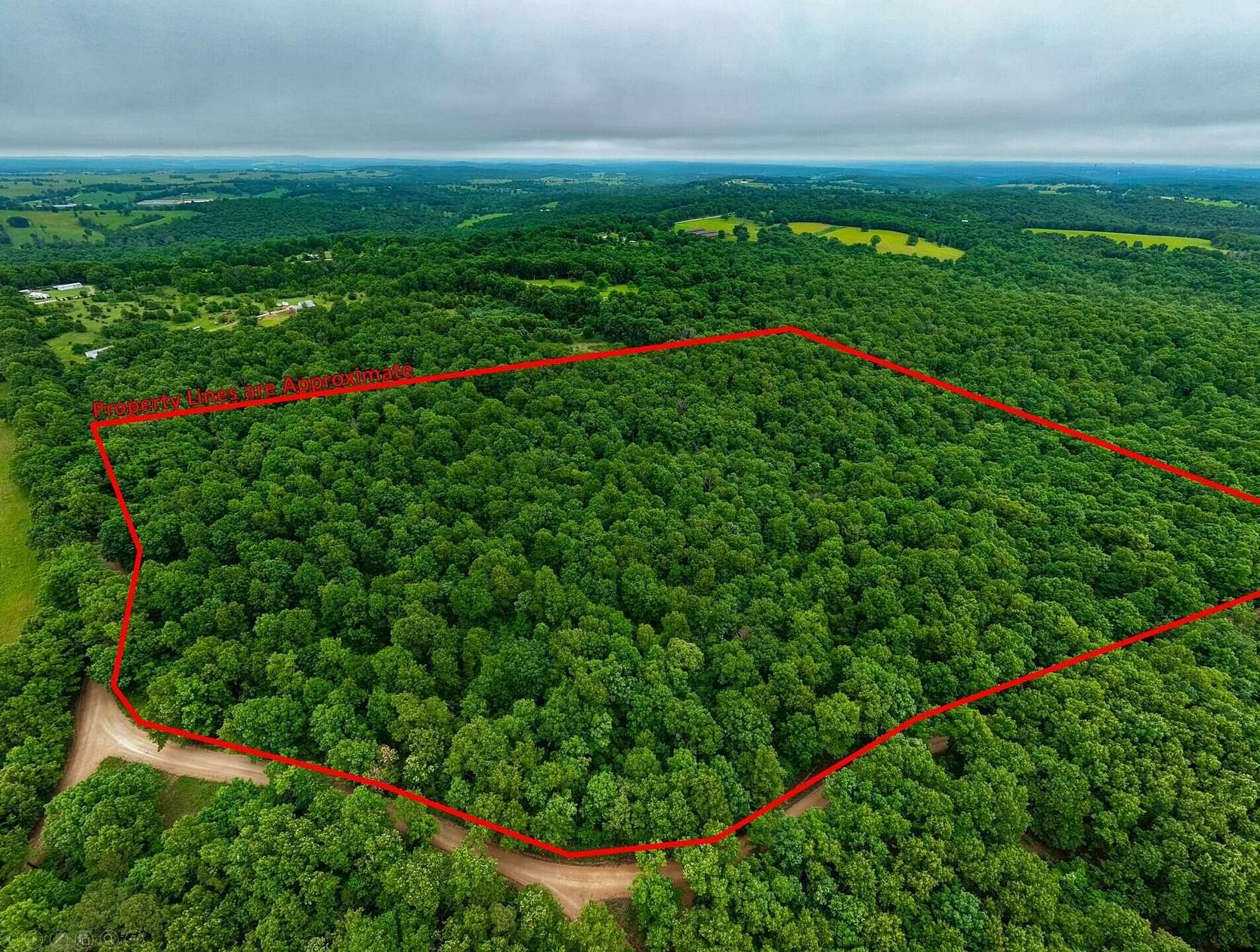 23.7 Acres of Recreational Land for Sale in Hardenville, Missouri
