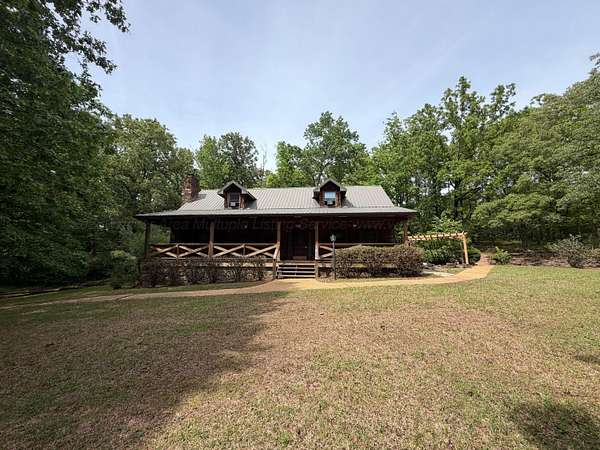 2.5 Acres of Land with Home for Sale in Guin, Alabama