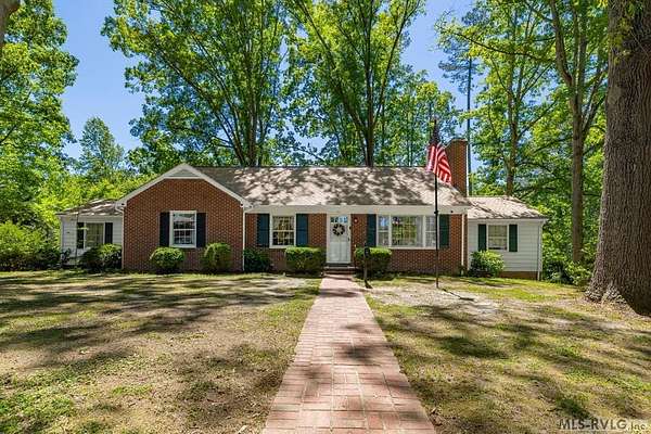 4.54 Acres of Land with Home for Sale in South Hill, Virginia