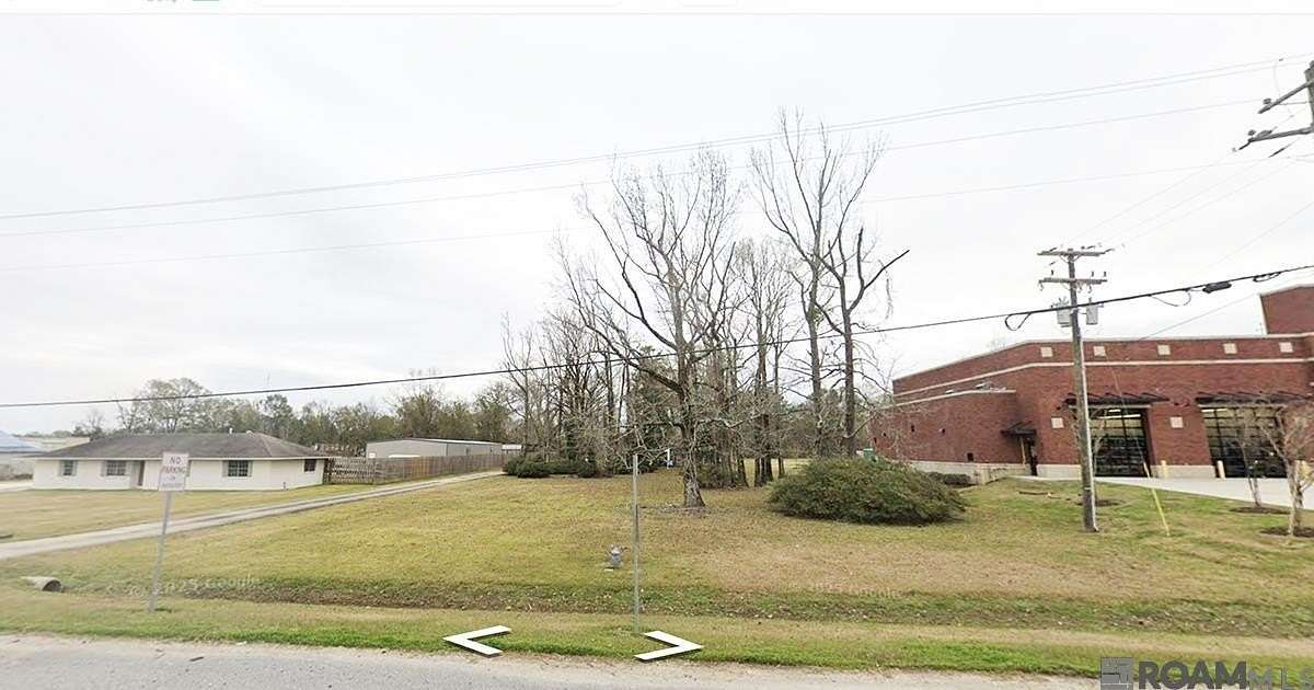 2.13 Acres of Commercial Land for Sale in Zachary, Louisiana