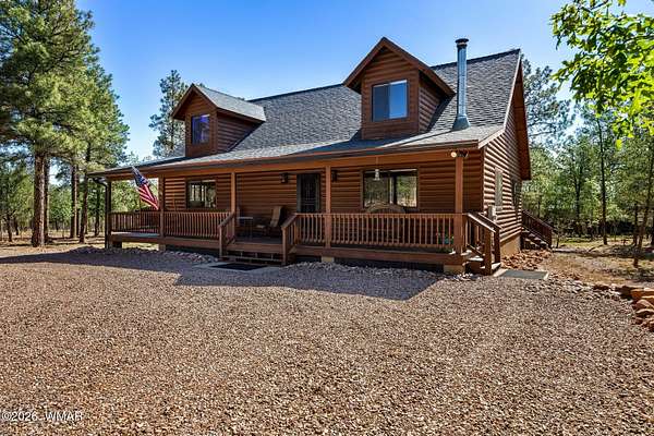 1.5 Acres of Land with Home for Sale in Overgaard, Arizona