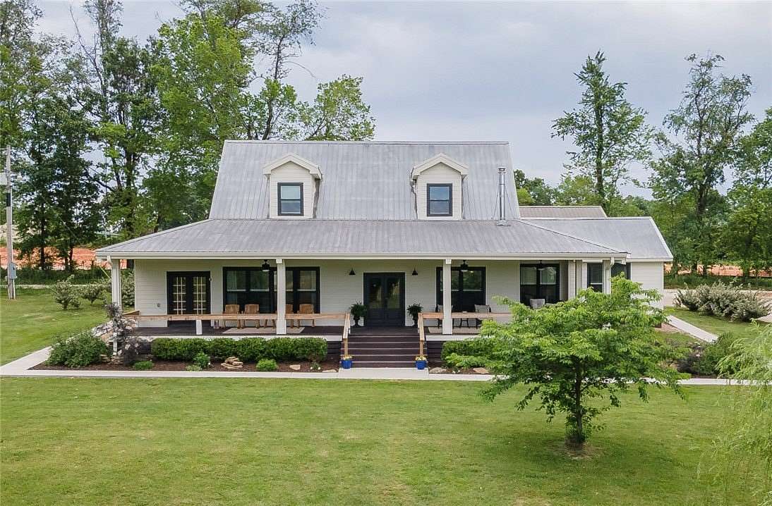 7.56 Acres of Land with Home for Sale in Farmington, Arkansas