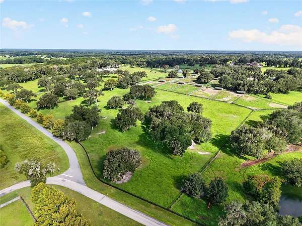 10 Acres of Land for Sale in Summerfield, Florida