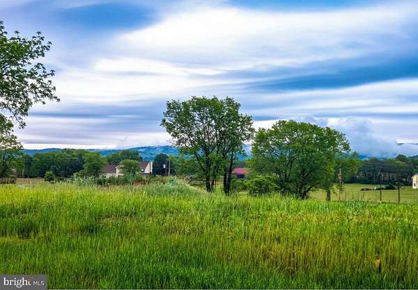 1 Acre of Residential Land for Sale in Harpers Ferry, West Virginia