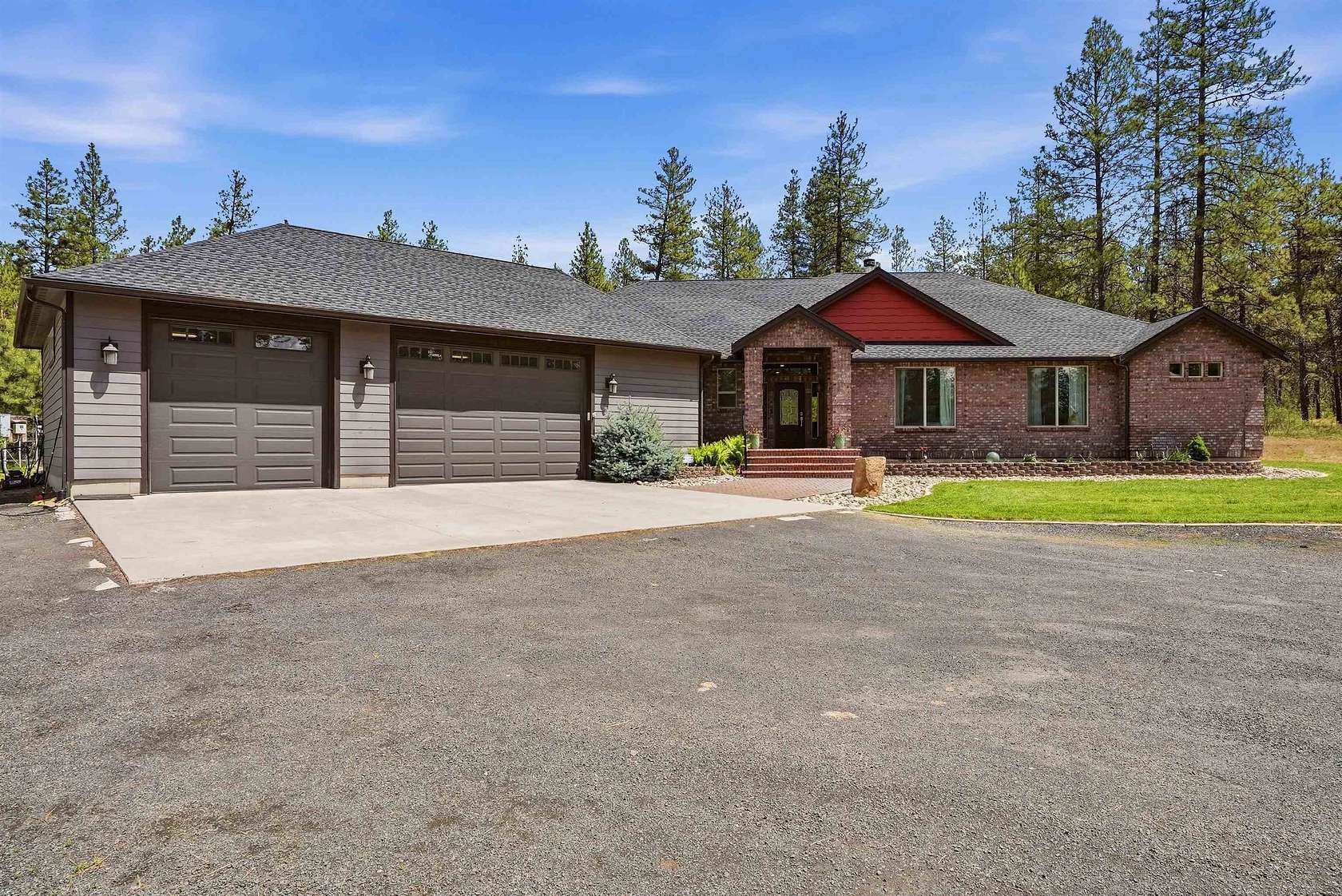 10 Acres of Land with Home for Sale in Cheney, Washington