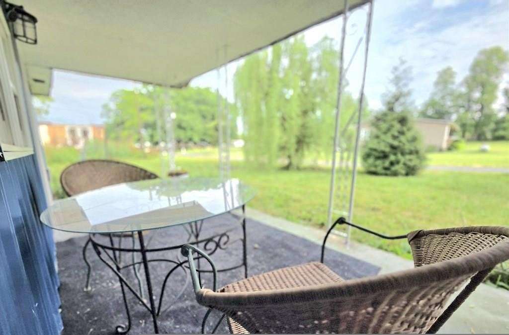 1.5 Acres of Land with Home for Sale in Crawford, Tennessee