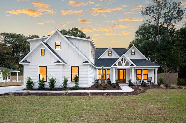 2.5 Acres of Land with Home for Sale in Meggett, South Carolina