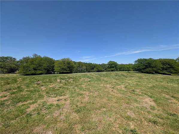 3 Acres of Residential Land for Sale in Kansas City, Missouri