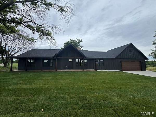 3 Acres of Land with Home for Sale in Belleville, Illinois
