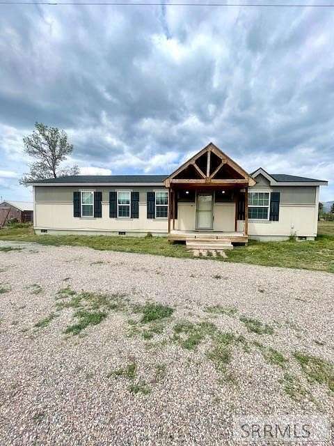 11 Acres of Land with Home for Sale in Arco, Idaho
