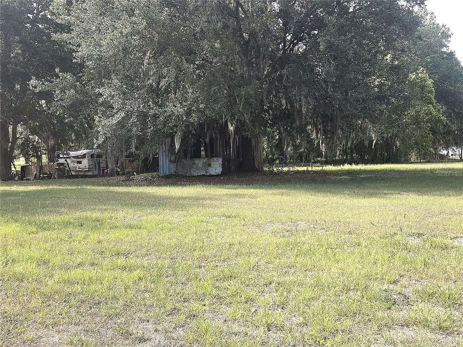 1 Acre of Residential Land for Sale in Dover, Florida