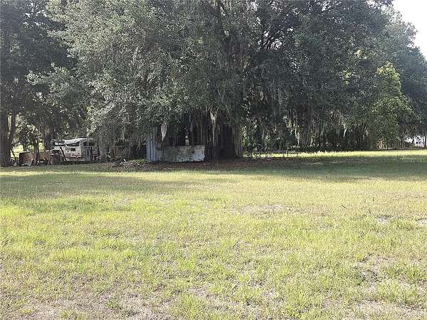 1 Acre of Residential Land for Sale in Dover, Florida