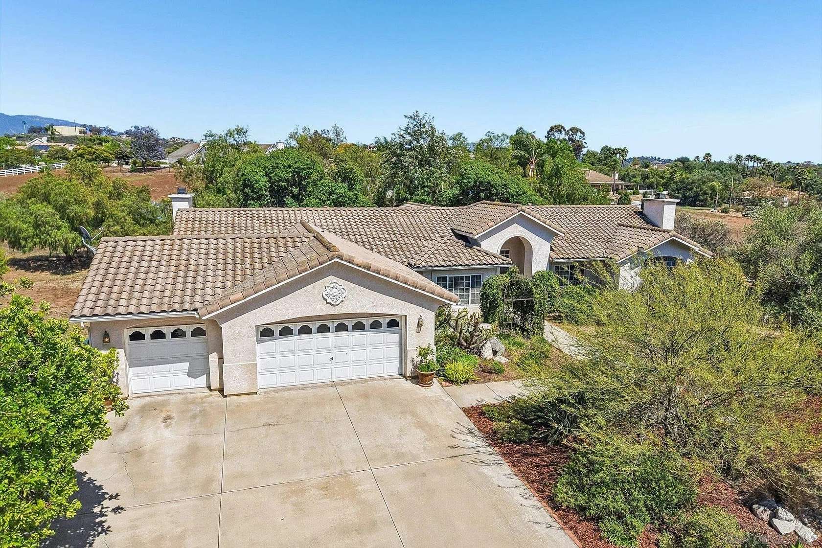 2.2 Acres of Land with Home for Sale in Valley Center, California