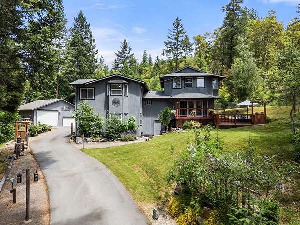 9.36 Acres of Land with Home for Sale in Applegate, Oregon