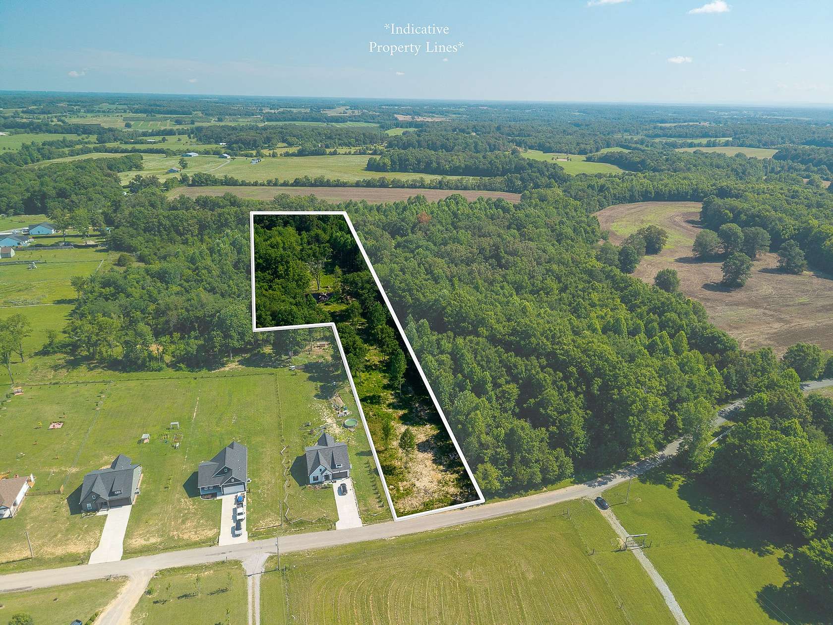 5 Acres of Residential Land for Sale in McMinnville, Tennessee