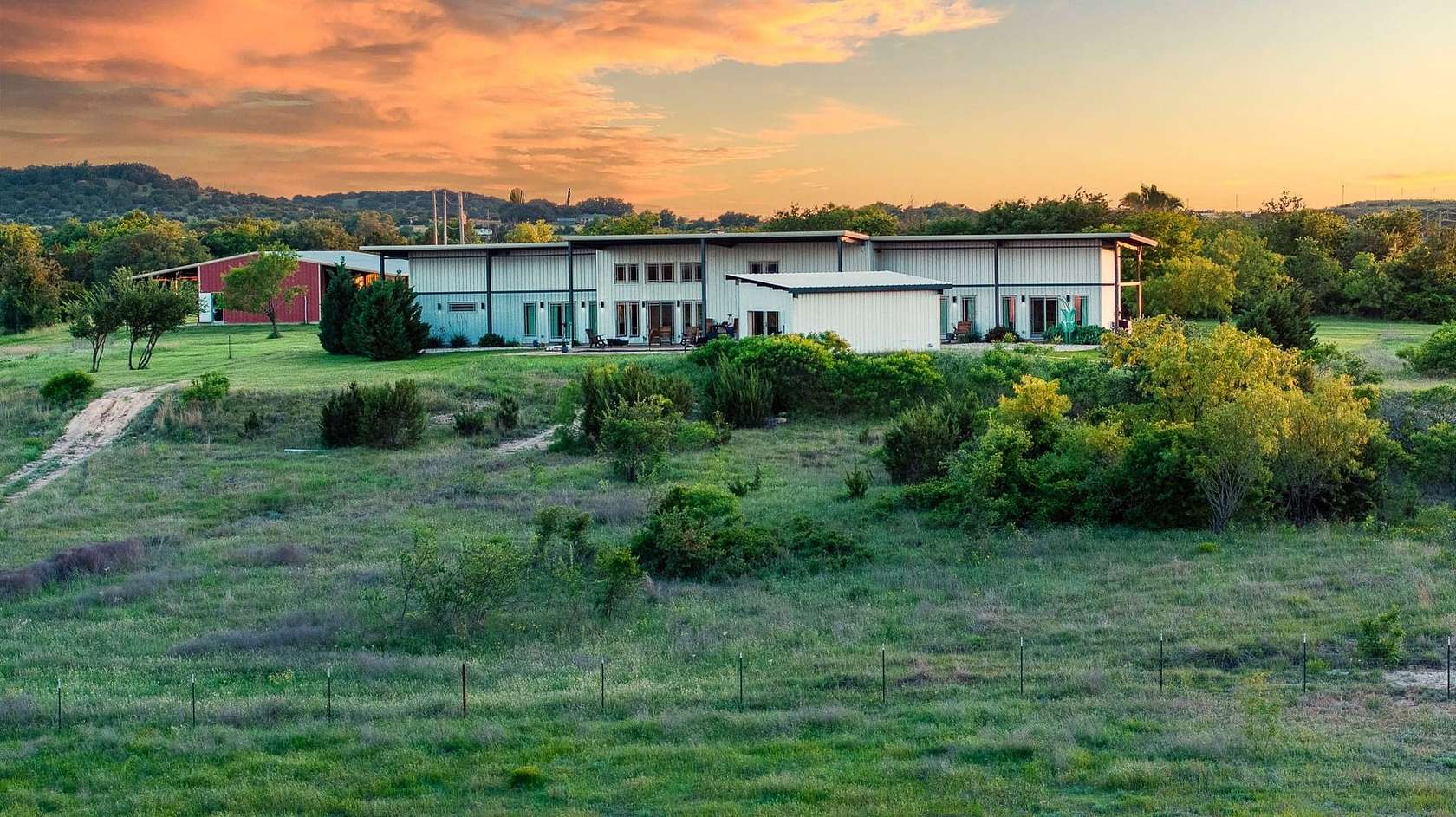 79 Acres of Land for Sale in Walnut Springs, Texas