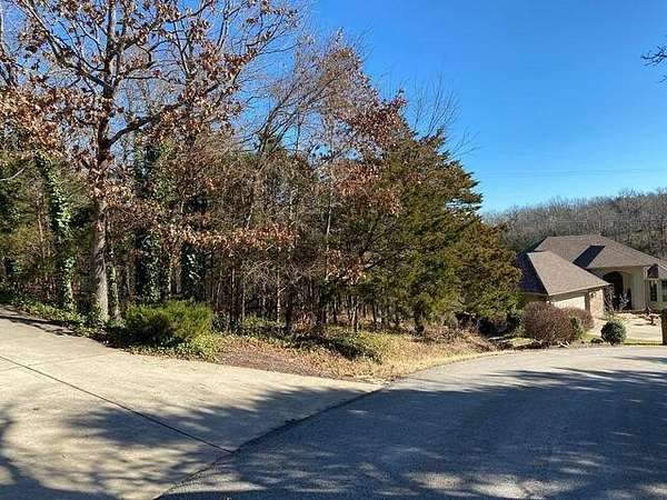 1 Acre of Residential Land for Sale in Branson West, Missouri