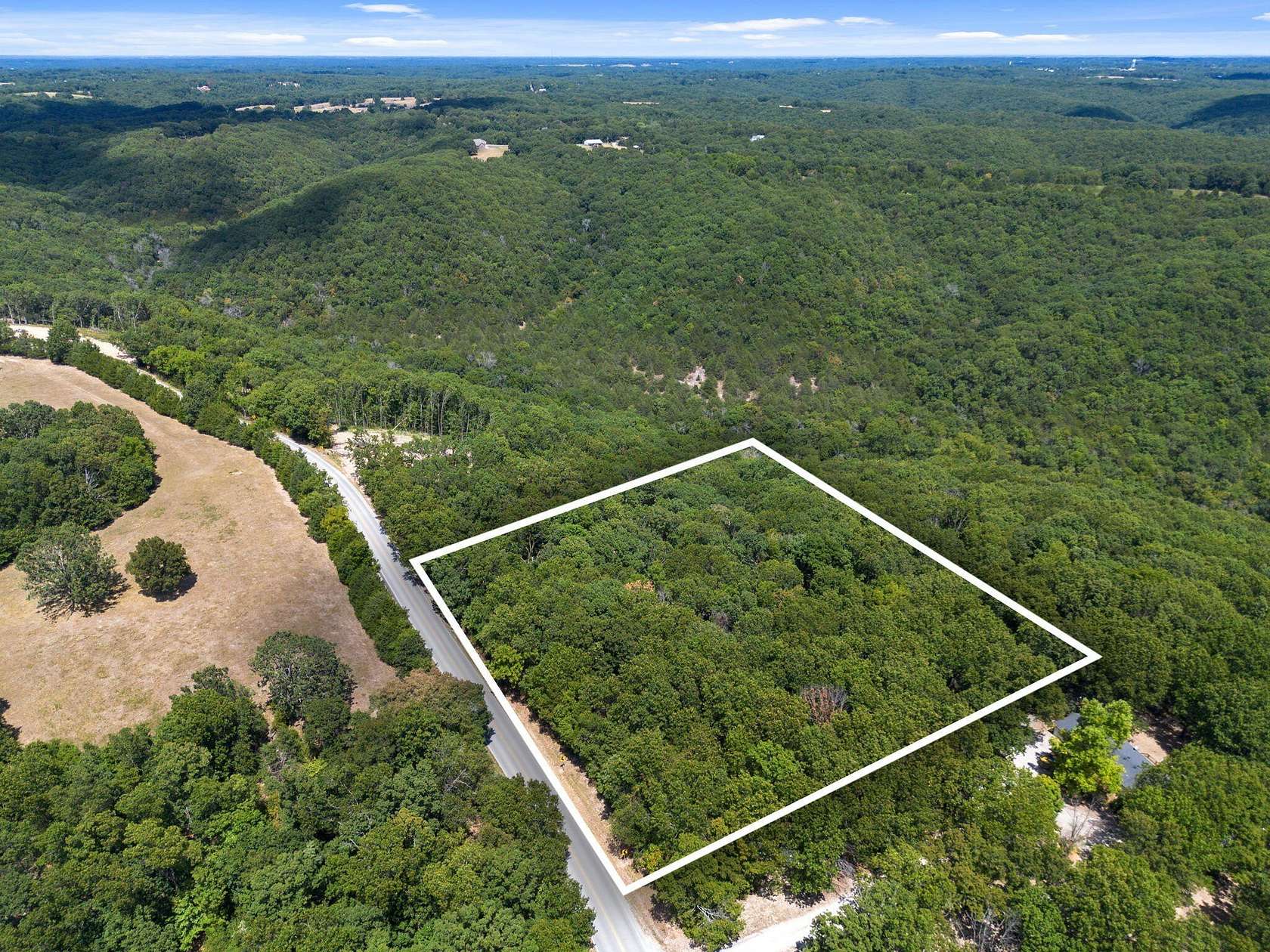 5.37 Acres of Residential Land for Sale in Galena, Missouri